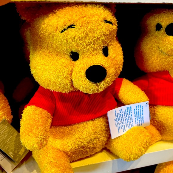 Disney Weighted Winnie The Pooh plushie - Picture 1 of 1